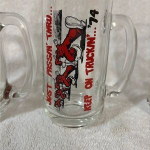 Vintage glasses(just passing through keep on trucking 1974)